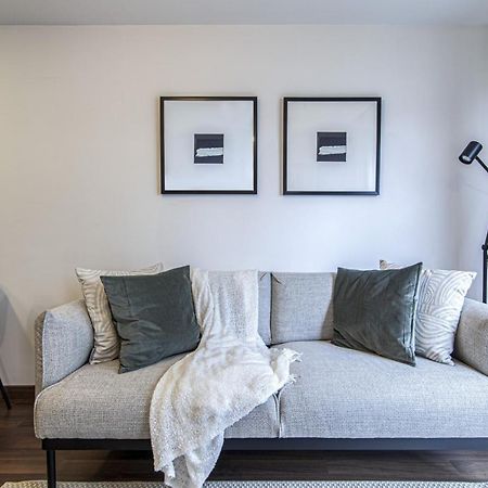 Sleek Residence Flat With Great Location In Sisli Istanboel Buitenkant foto